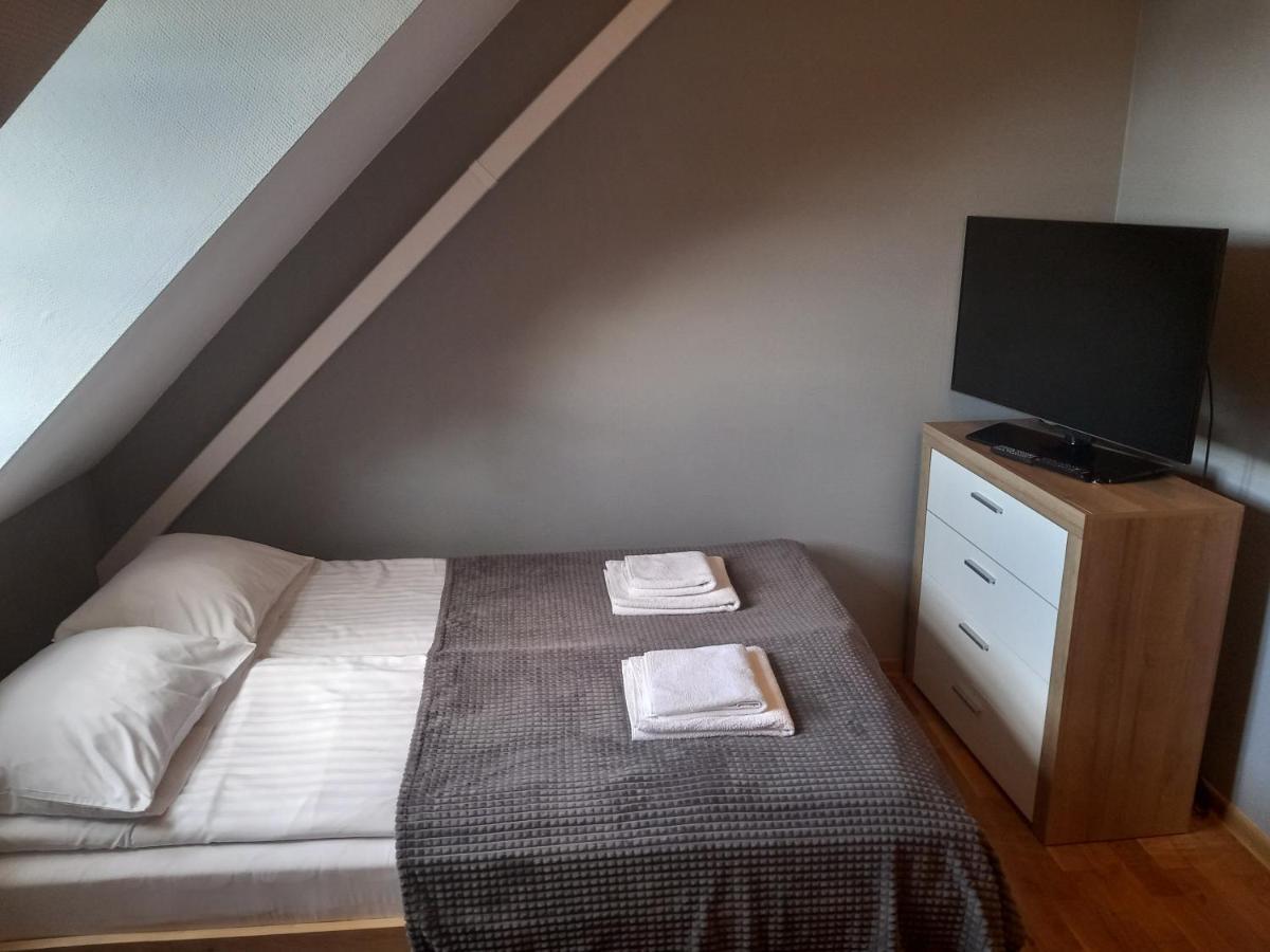 Dobry Klimat Hotel Uniejow Luaran gambar