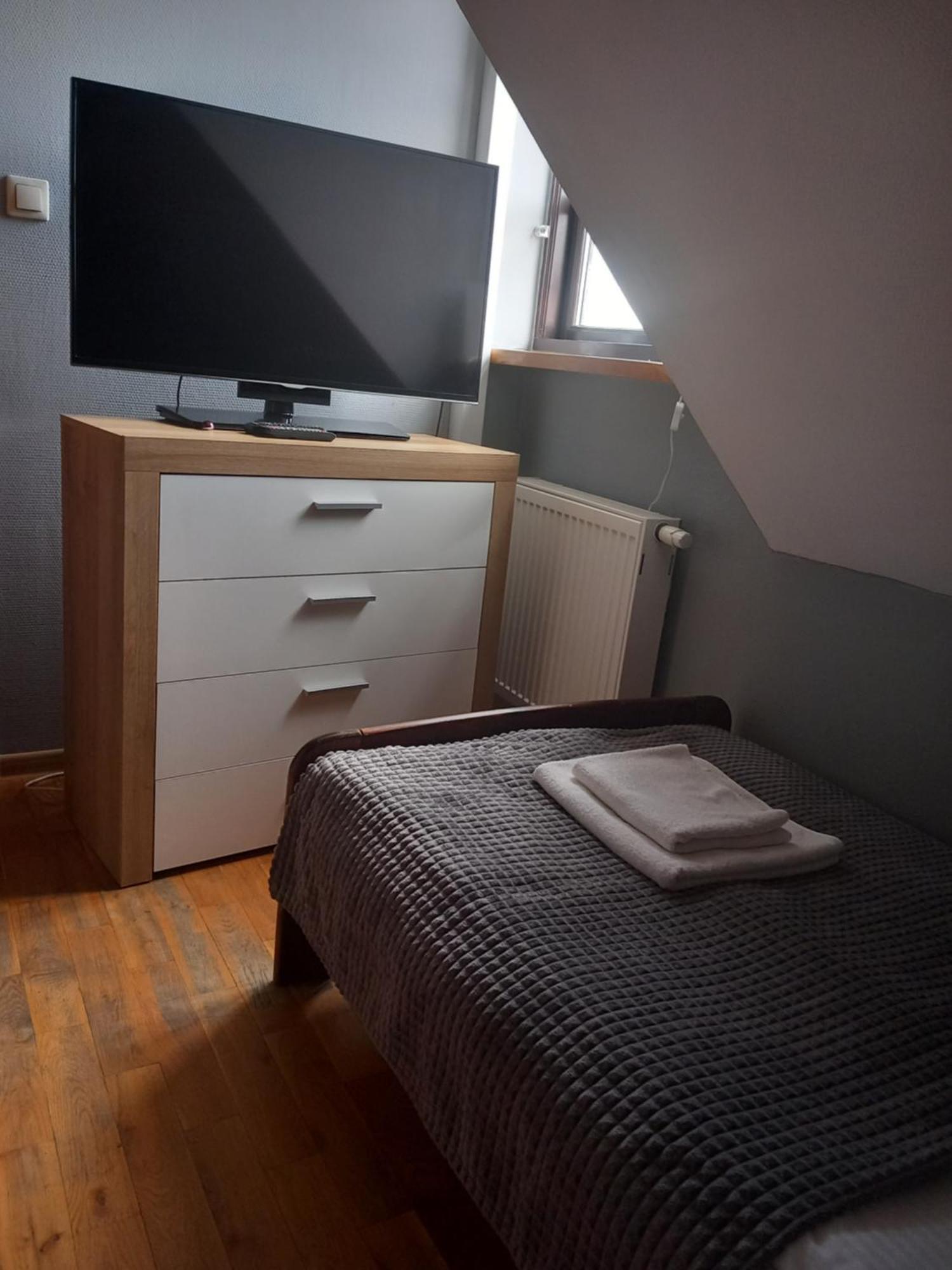 Dobry Klimat Hotel Uniejow Luaran gambar